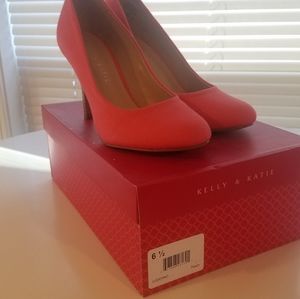 Kelly and Katie pumps